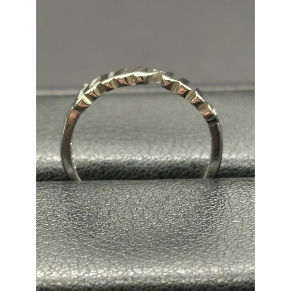 New Condition Sterling Silver Taurus Zodiac Ring Size 7 G8